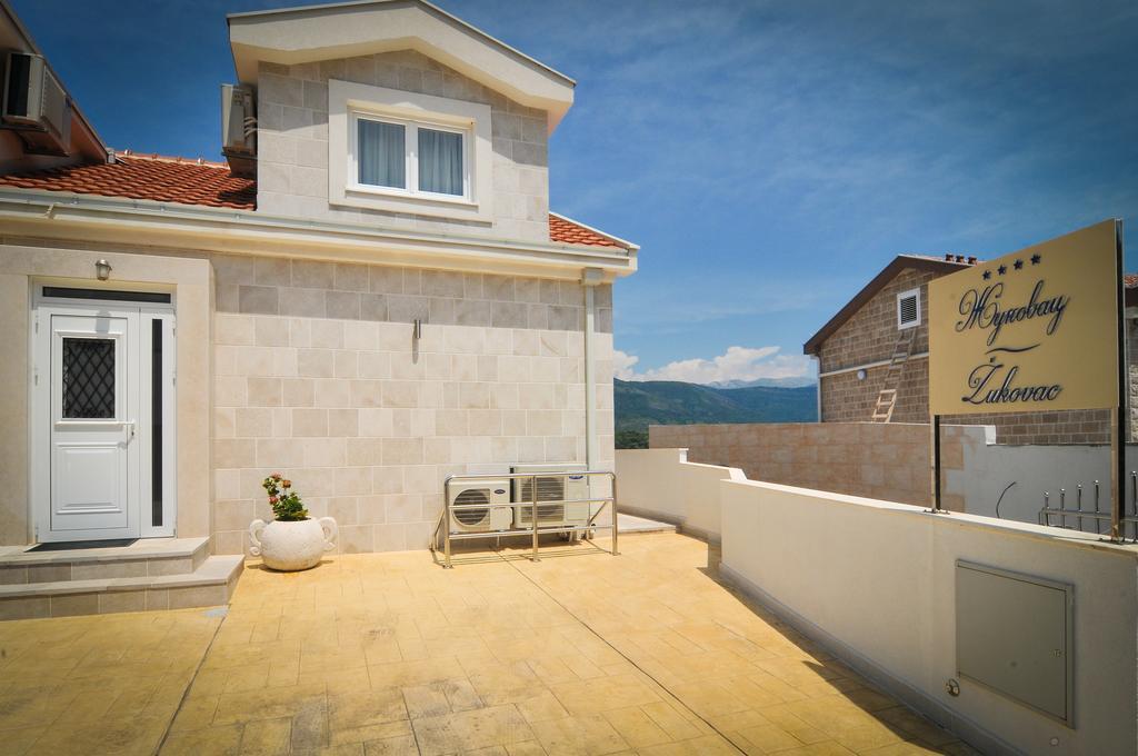 Apartments Zukovac Tivat Exterior foto